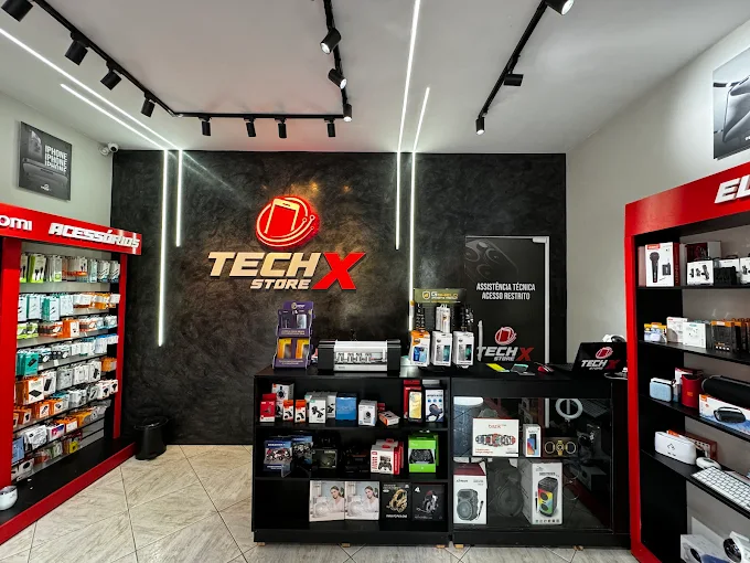 Interior da loja TechX Store